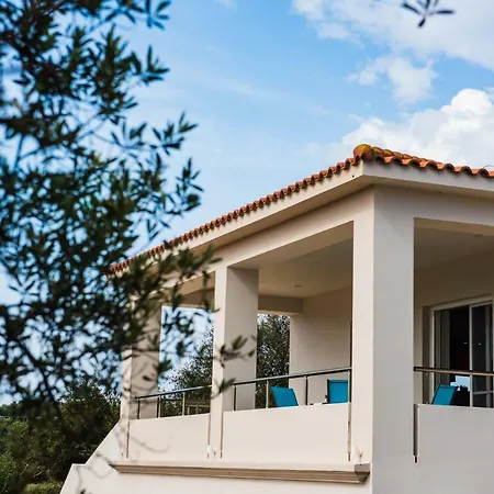 Modern Broumas - A Spacious Haven