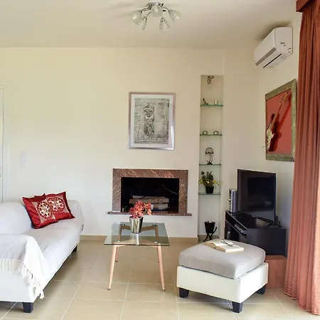 شقة Modern Broumas - A Spacious Haven